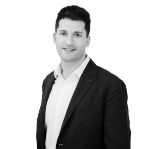 Marc Nicolau: Departamento Legal